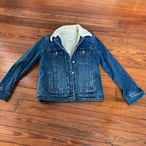 Denim jacket with Sherpa lining